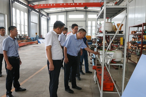 Welcome Zibo Mining Group Leaders to Visit Parent Group of Shandong Lvbei New Energy