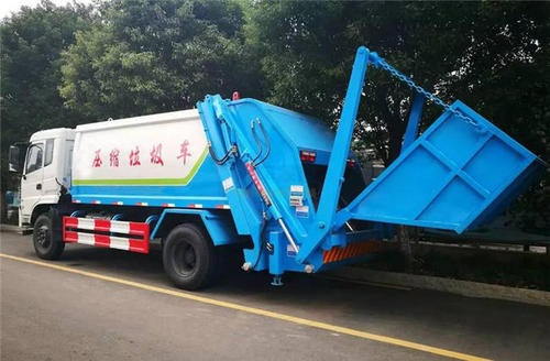 Overview of Swing Arm Sanitary Garbage Truck