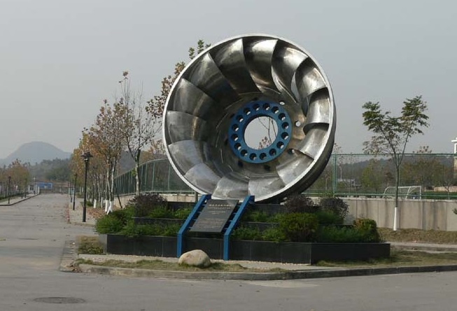 A brief look at water turbines